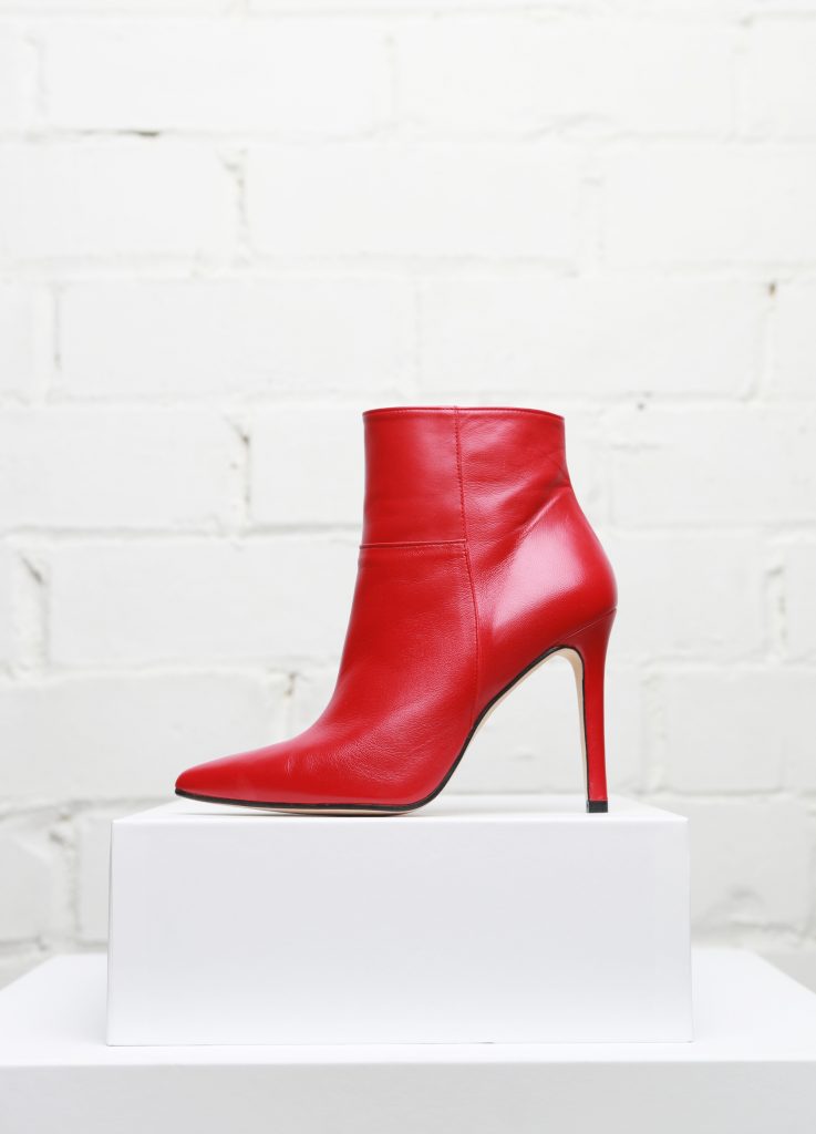 Botines mujer con tacón alto en piel. Colección de zapatos online de Maria Albertin. Diseños exclusivos fabricados a mano en España